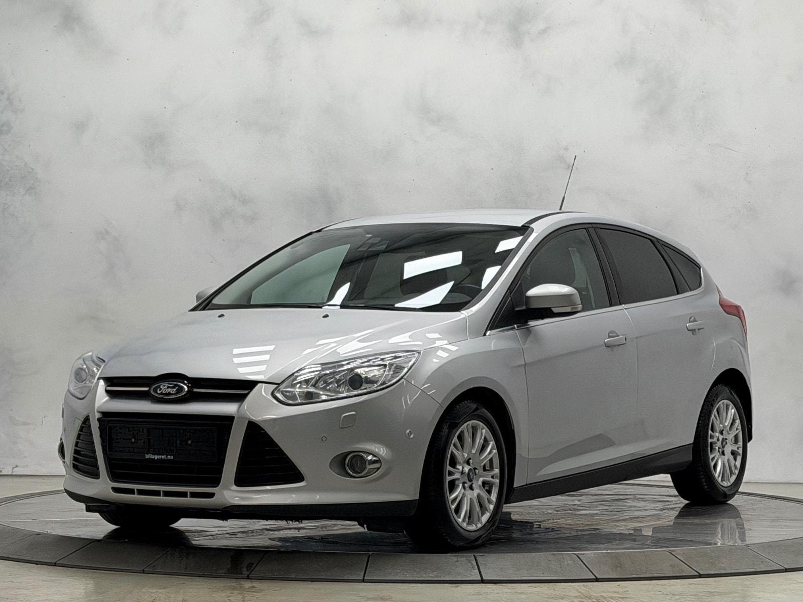 Ford Focus 3 Titanium disponibil la închiriere în Galați